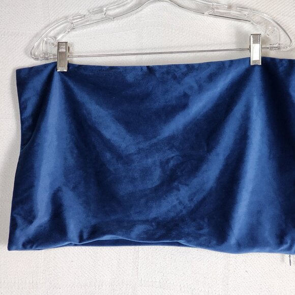 Wayimpress Electric Blue Soft Poly Velvet 12"x20” Throw Pillow Covers Set of 2 - Picture 3 of 16